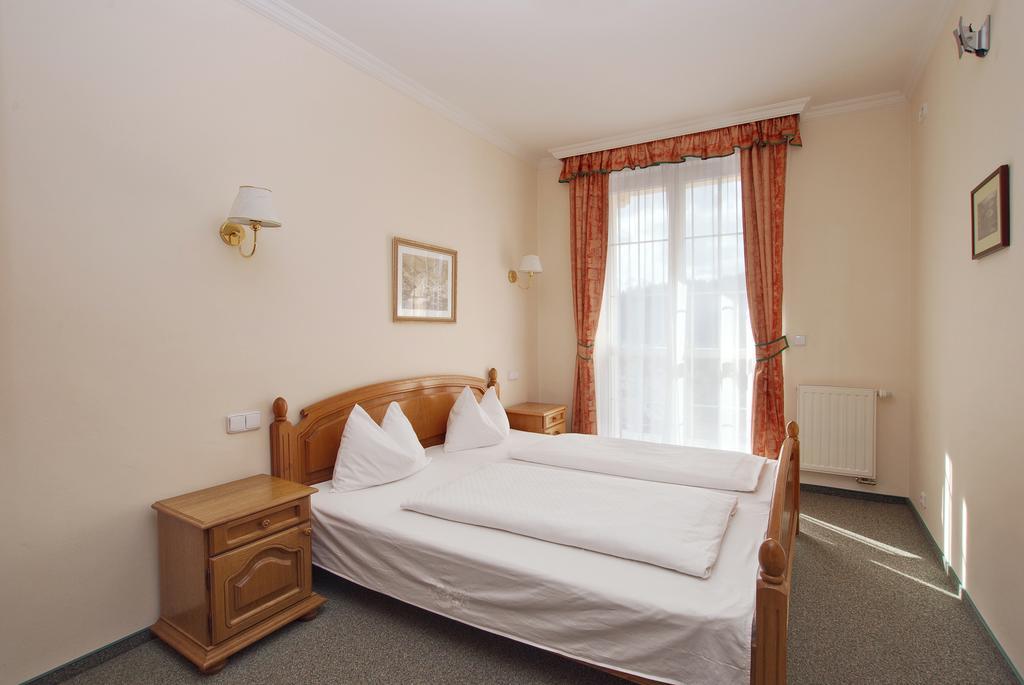 Villa Rosa Karlovy Vary Room photo