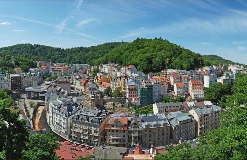 Villa Rosa Karlovy Vary Exterior photo