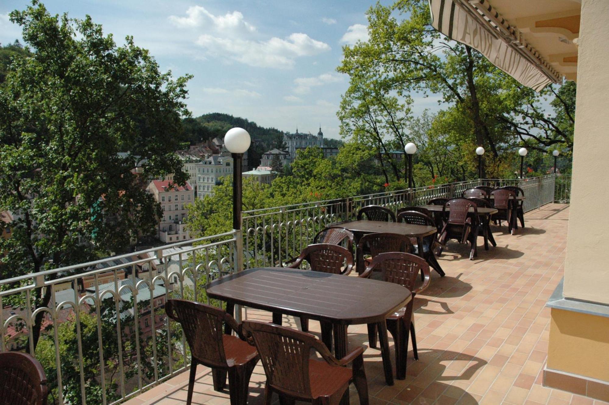 Villa Rosa Karlovy Vary Exterior photo