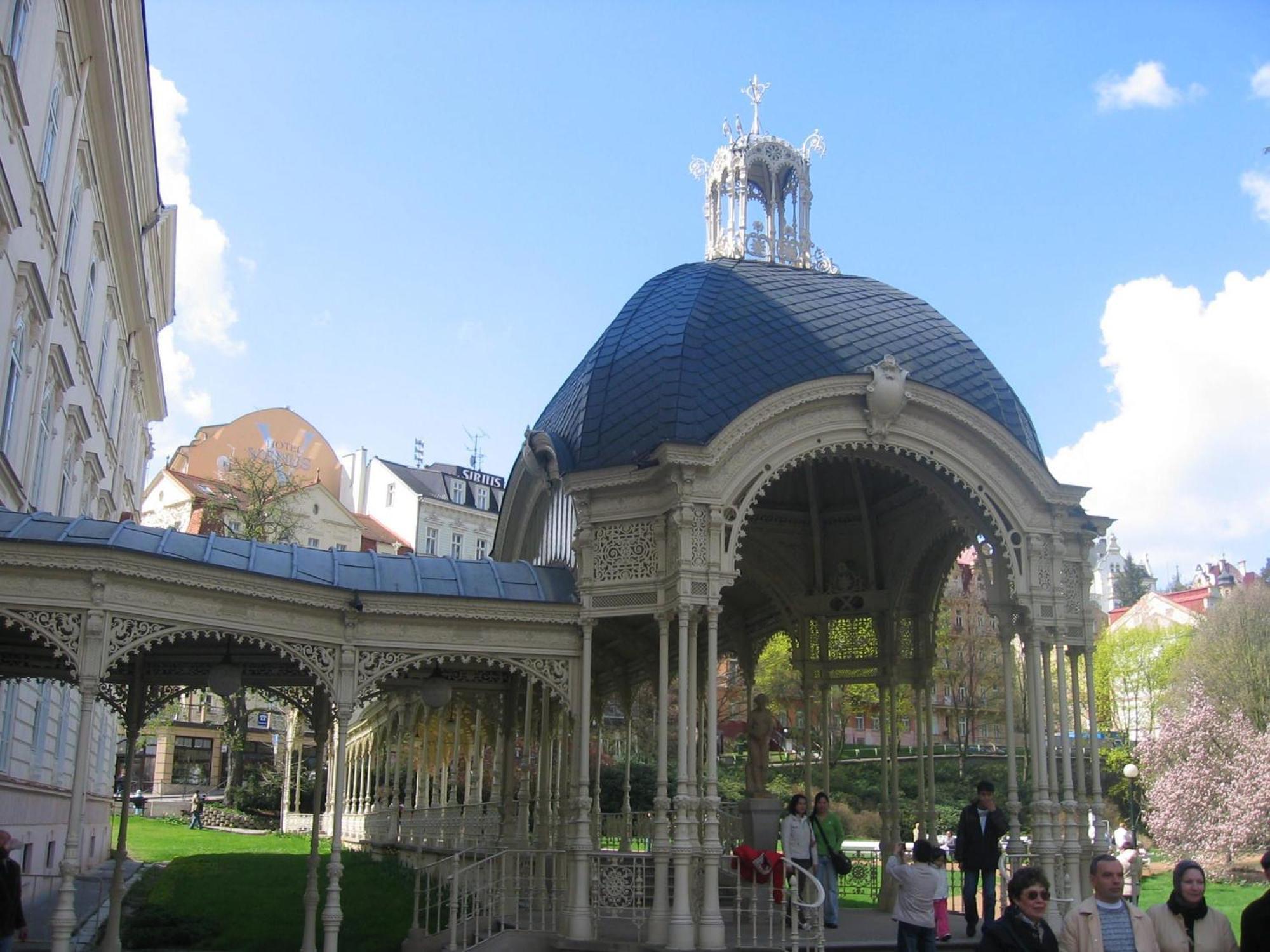 Villa Rosa Karlovy Vary Exterior photo